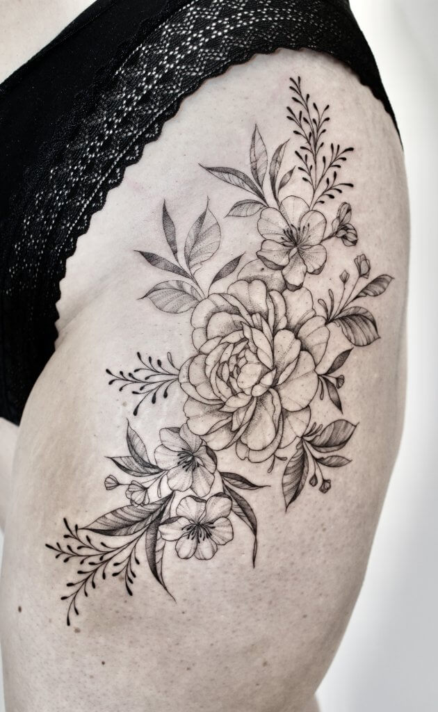 Chute de hanche florale pivoine fleur de cerisier tattoo tatouage
